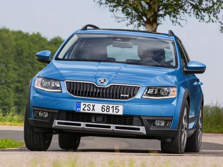 Skoda Octavia III Hatchback 1.4 AT (140 HP)