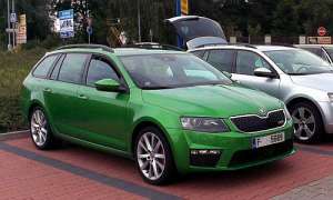 Skoda Octavia III Hatchback 2.0d AT (143 HP)