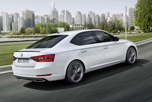 Skoda Superb III Liftback 1.8 AT (180 HP)