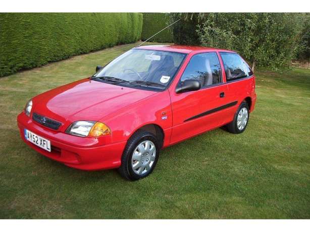 Suzuki Swift III Hatchback 1.3 i GLS 5 dr 68 HP