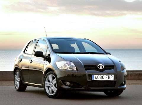 Toyota Auris I 1.8i 16V (136Hp)