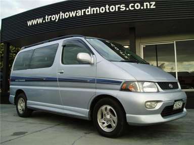 Toyota Hiace Two.Four DT 94 HP