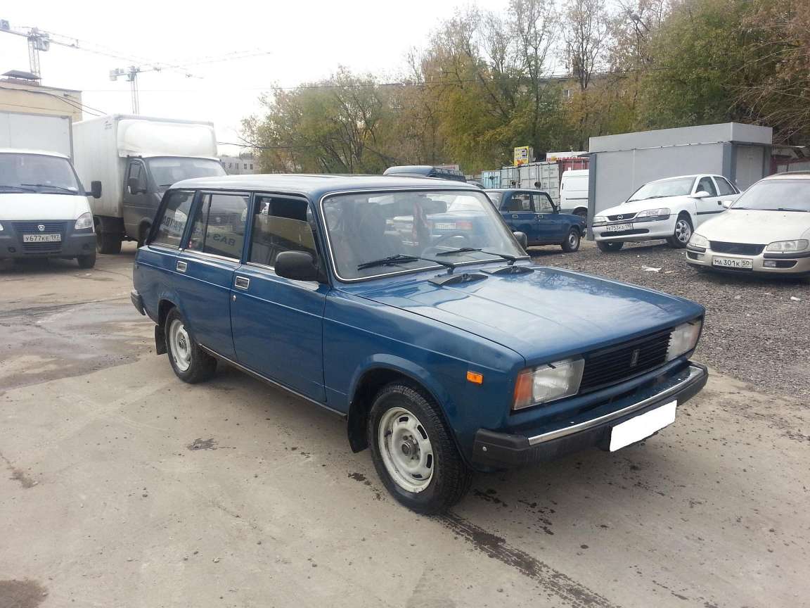 VAZ 2104 1.3 (64 Hp)