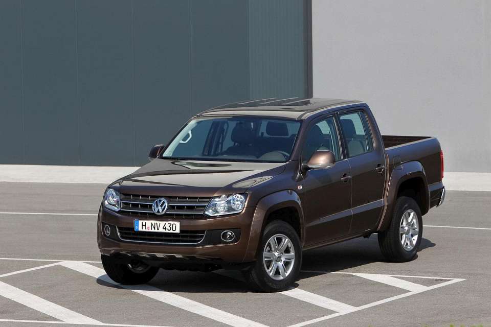 Volkswagen Amarok 2.0d MT (122 HP) 4WD