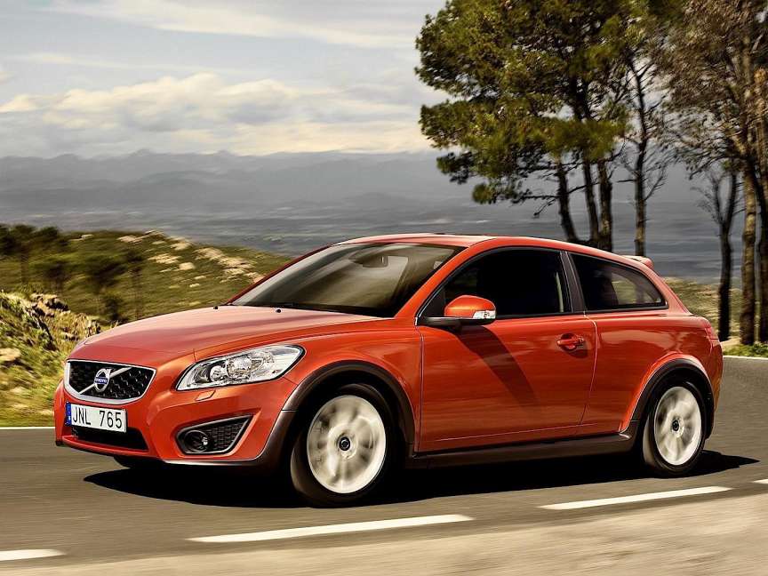 Volvo C30 I Facelift 2.0 AT (145 HP)