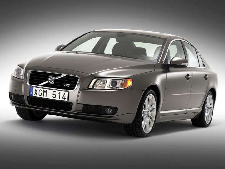 Volvo S80 2.4 i T 200 HP