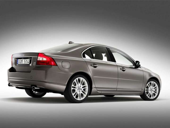 Volvo S80 II Facelift 2 3.2 AT (238 HP)