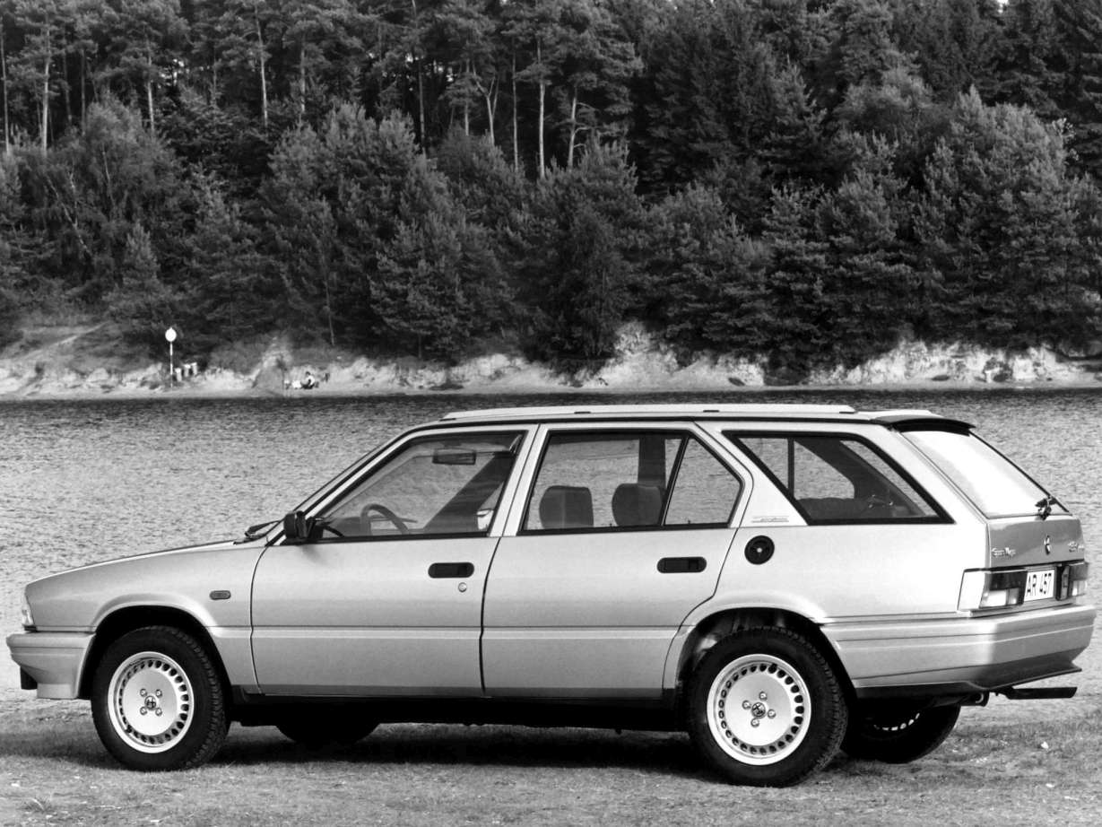 Alfa Romeo 33 Sport Wagon (907B) 1.7 i.e. 907.B1A 107 HP