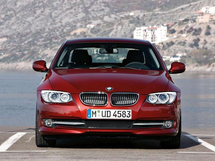 BMW 3er Coupe (E92) 335i 306 HP