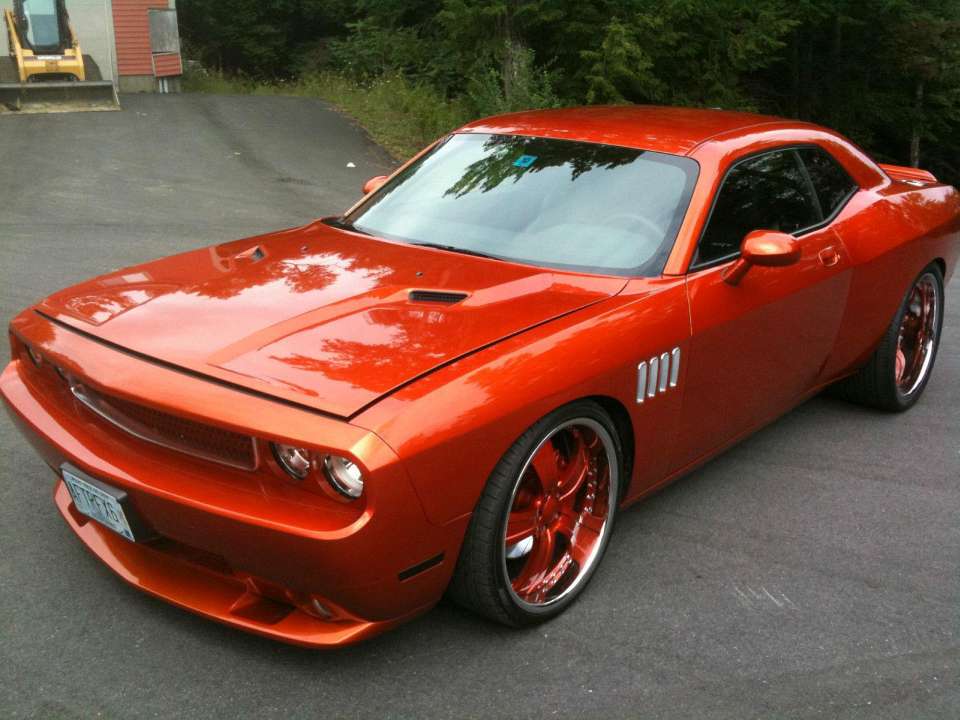 Dodge Challenger III Facelift Coupe SRT 8 6.1 AT (425 HP)