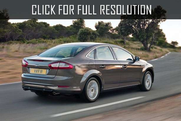 Ford Mondeo V Liftback 2.0 AT (240 HP)