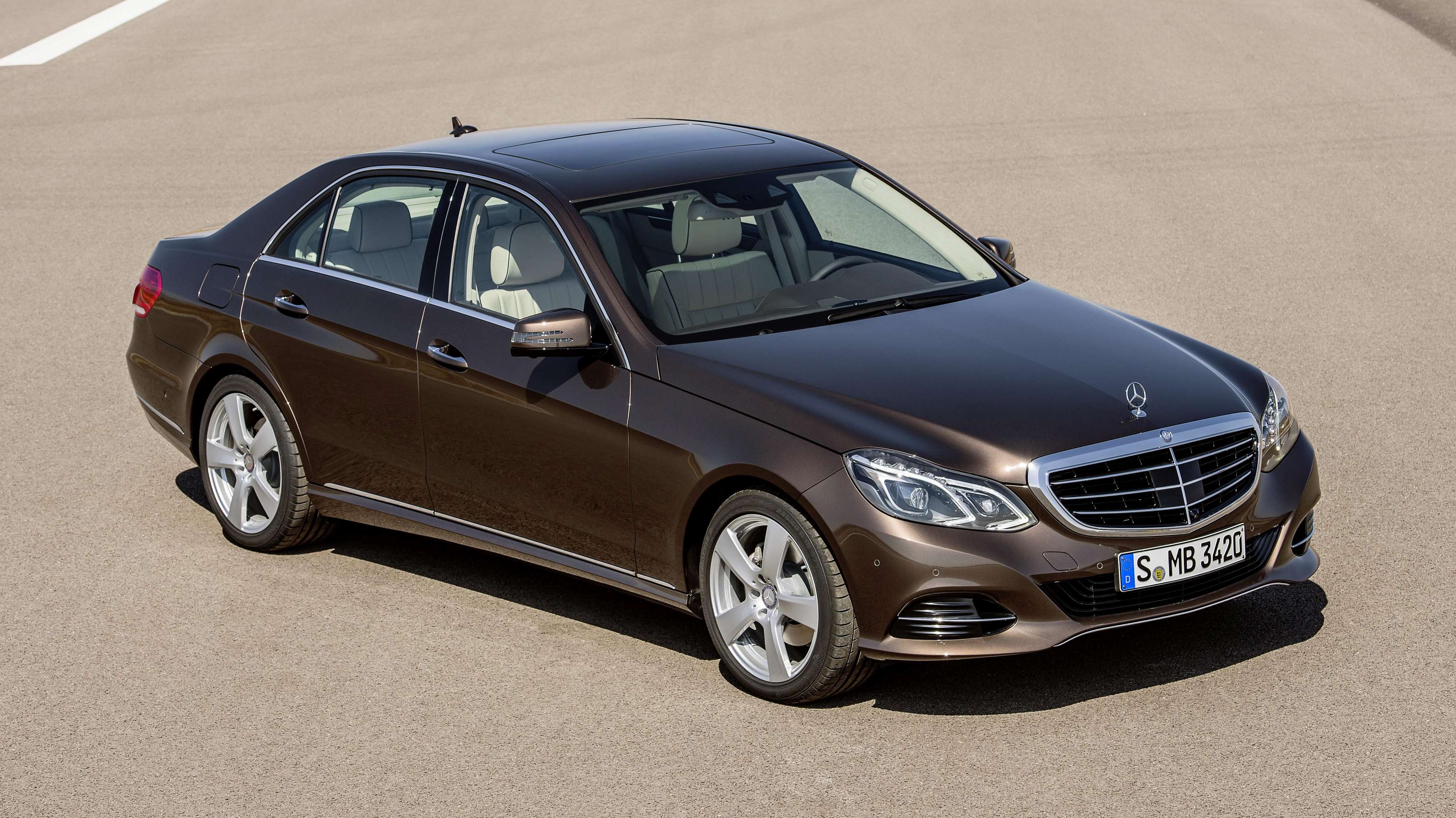 Mercedes-Benz E-klasse IV (W212, S212, C207) Sedan Facelift 250 CDI 2.1d AT (204 HP)