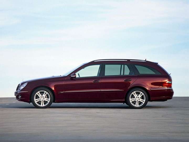 Mercedes-Benz E-klasse IV (W212, S212, C207) Sedan Facelift 300 3.5 AT (250 HP)