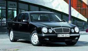 Mercedes-Benz E-klasse T-mod. (S210) E 300 T Turbo D 177 HP