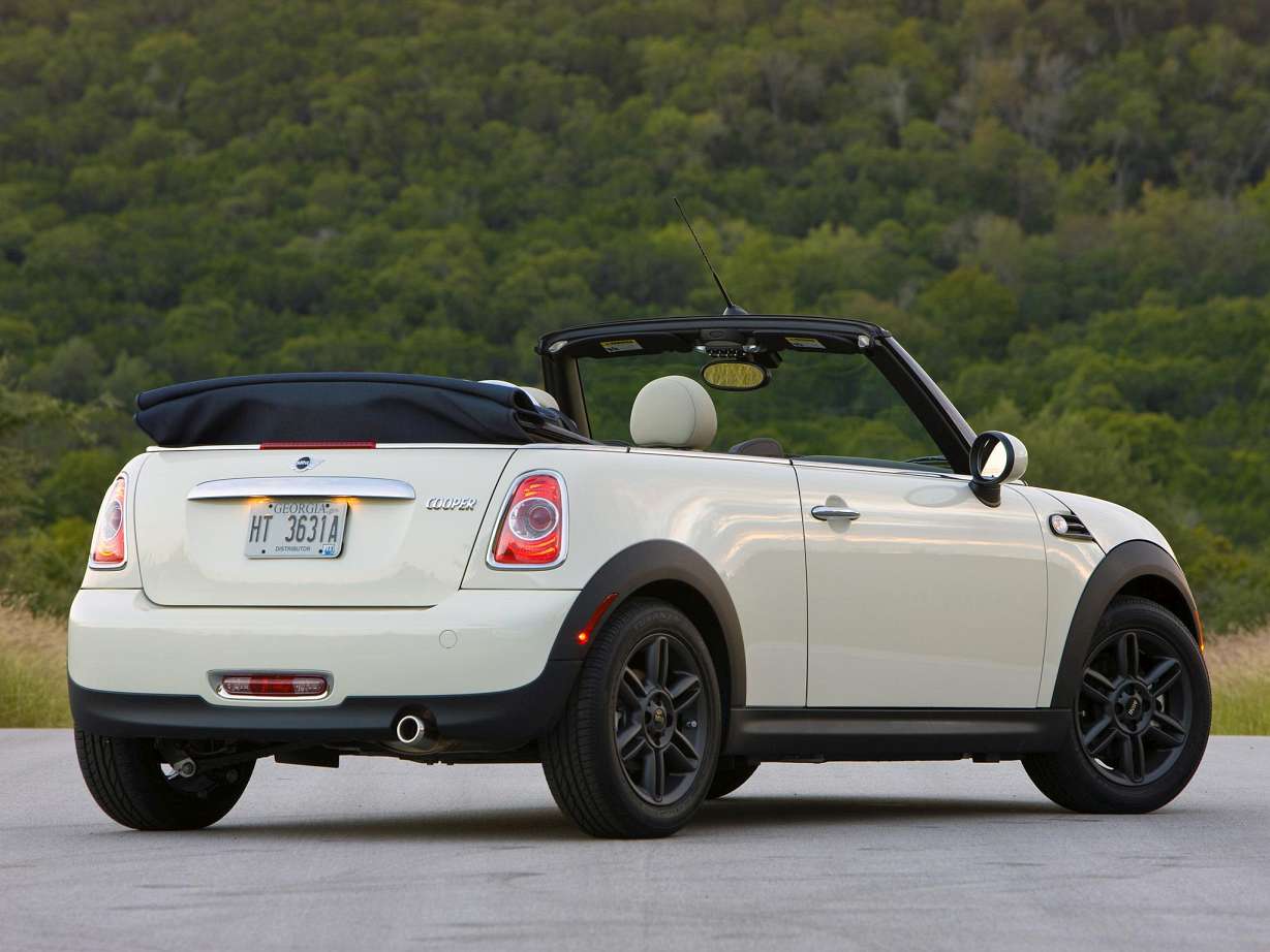 MINI Cabrio II Facelift John Cooper Works 1.6 AT (211 HP)