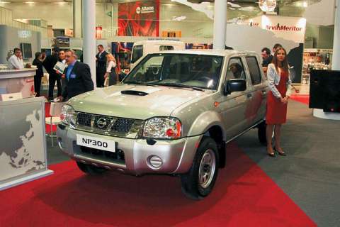 Nissan NP 300 Pick up (D22) 2.5 dCi 133 HP Pickup Double Cab