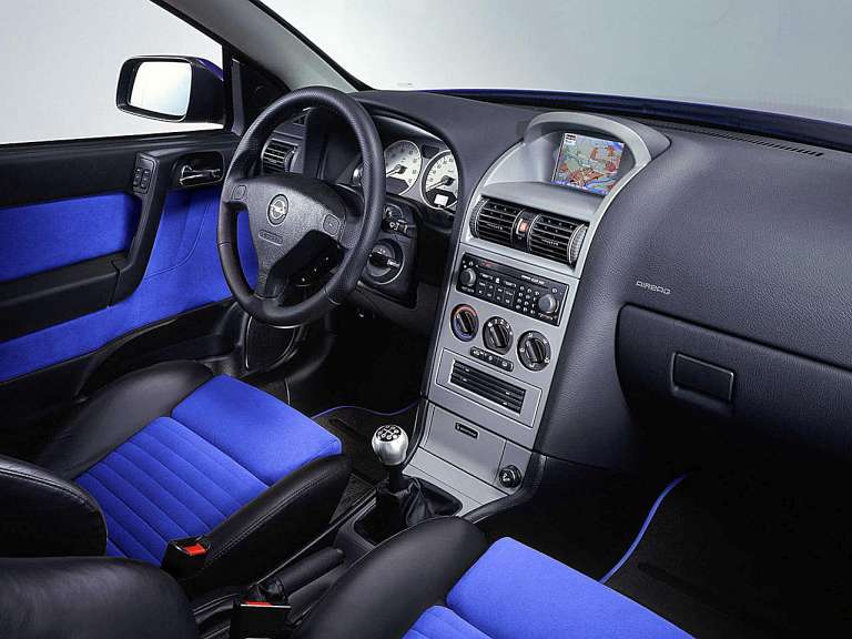 Opel Astra H TwinTop 2.0 i 16V Turbo ECOTEC 200
