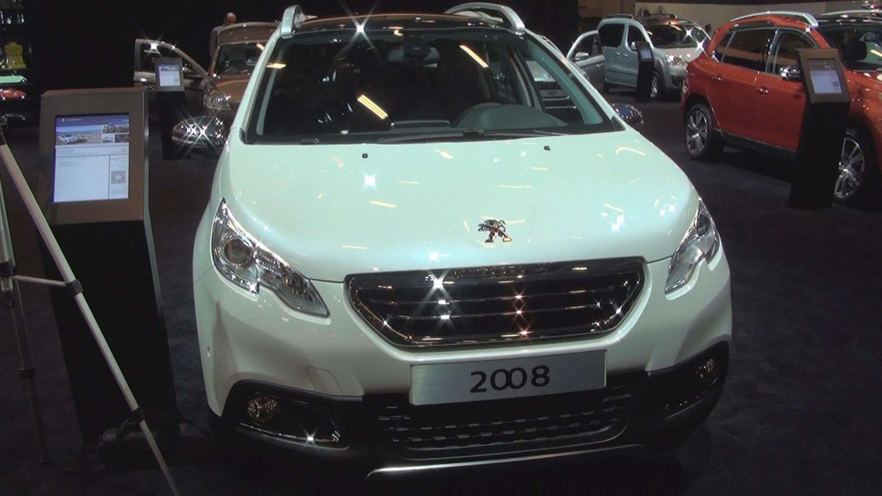 Peugeot 2008 1.2 AT (82 HP)