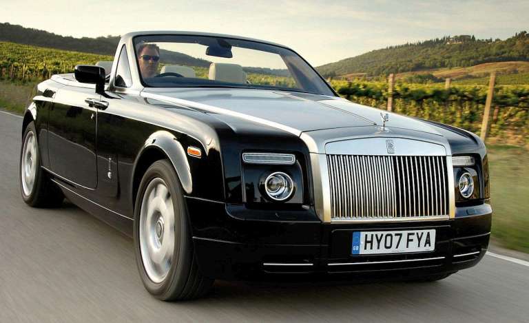 Rolls-Royce Phantom Drophead Coupe 6.75 i V12 460 HP Automatik