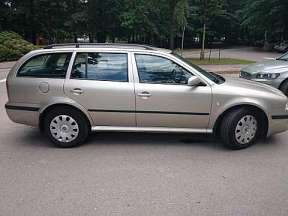 Skoda Octavia I Combi Tour (1U5) 1.8 T 4X4 150 HP
