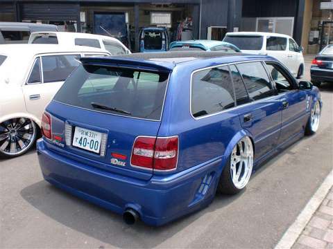 Toyota Crown Wagon (S11) 2.5 i 24V Turbo Estate 280 HP