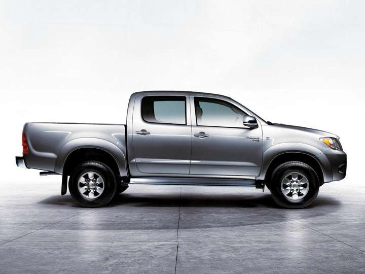 Toyota Hilux Pick Up 2.4 DT 97 HP