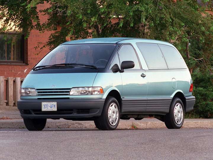 Toyota Previa (CR) Two.Two TD 100 HP